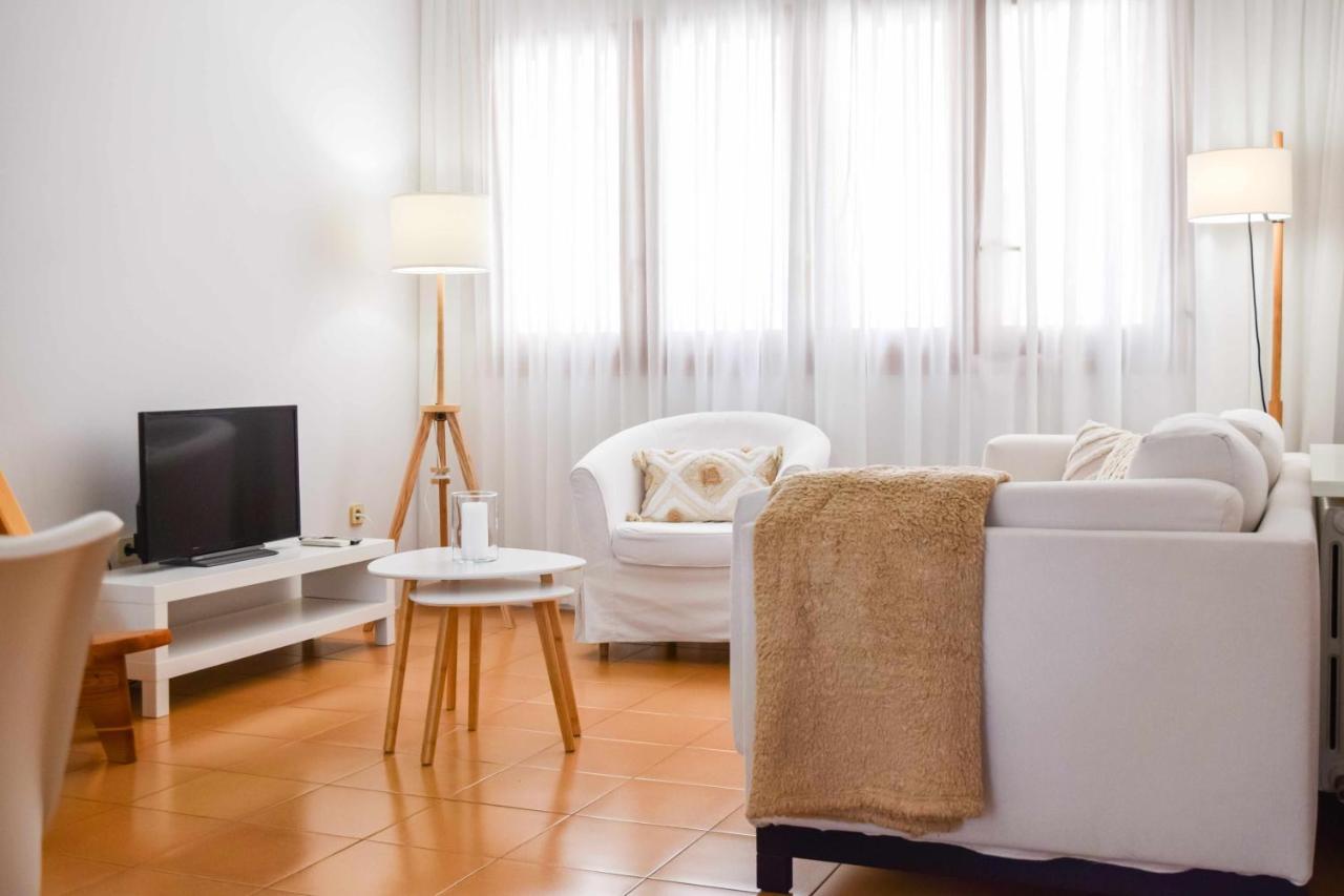 Can Falga Casa Con Jardin En El Corazon De Besalu Ngoại thất bức ảnh